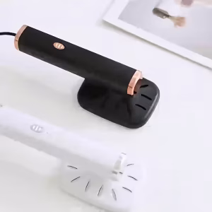 Lightweight handheld iron